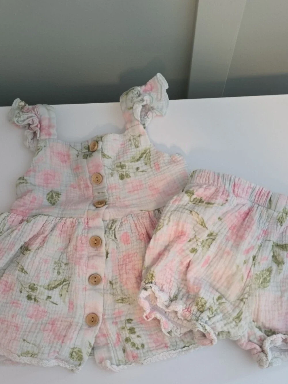 Sweethoney 5 Or 5t Floral Outfit Set Smocked Brand